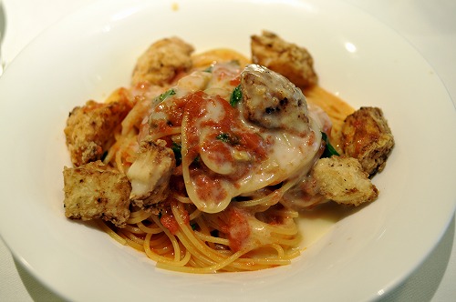 Pasta：揚げた長芋とトマトのスパゲッティーニ