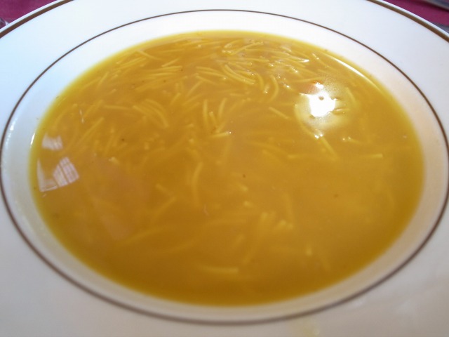 "スープ＠昼食</p